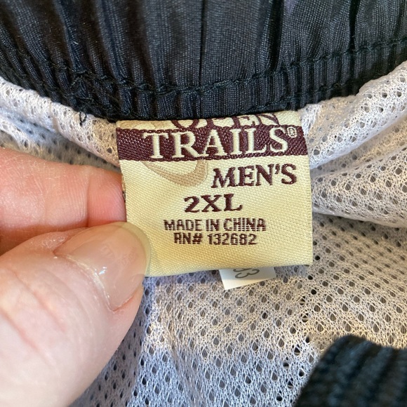 Men’s Open Trails black gray stars stripes swim trunks shorts size 2XL - NWT - Picture 4 of 5